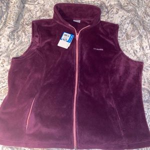 Columbia vest